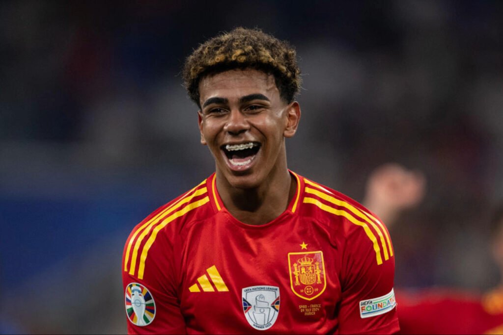 Lamine Yamal net worth and Barcelona career