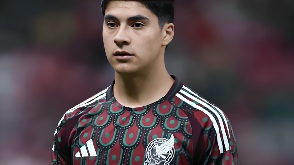 Obed Vargas representing Mexico at the 2026 FIFA World Cup